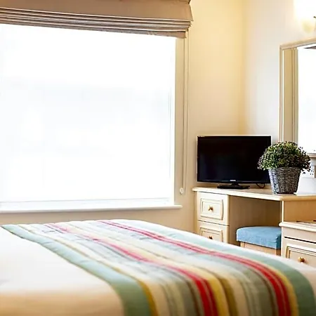Saco Jersey - Merlin House Hotel St Aubin