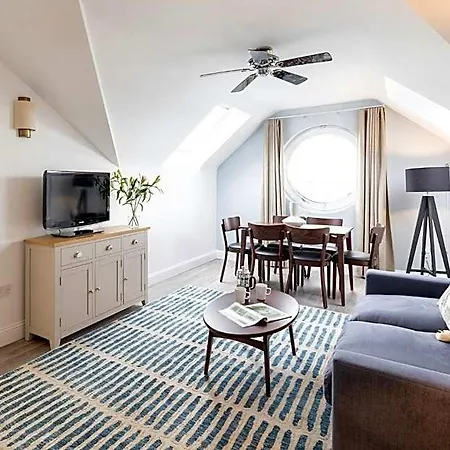 Hotel Saco Jersey - Merlin House