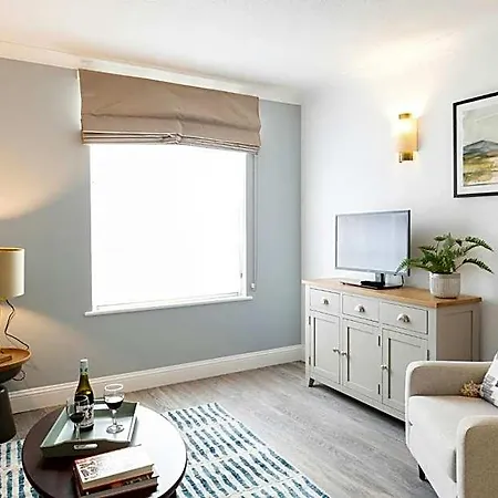 Hotel Saco Jersey - Merlin House 4*