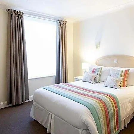 Saco Jersey - Merlin House 4*
